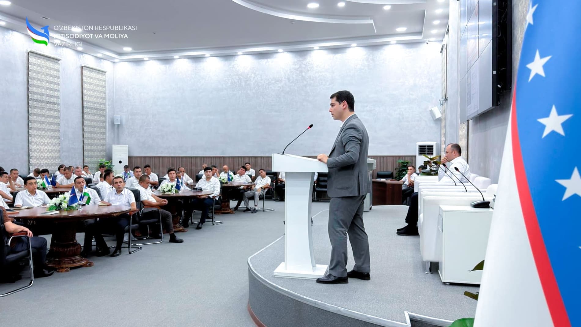 Iqtisodiyot va moliya vazirligi tizimida navbatdagi o‘quv-seminari tashkil etildi: budjet intizomi va korrupsiyaga qarshi kurashish diqqat markazida